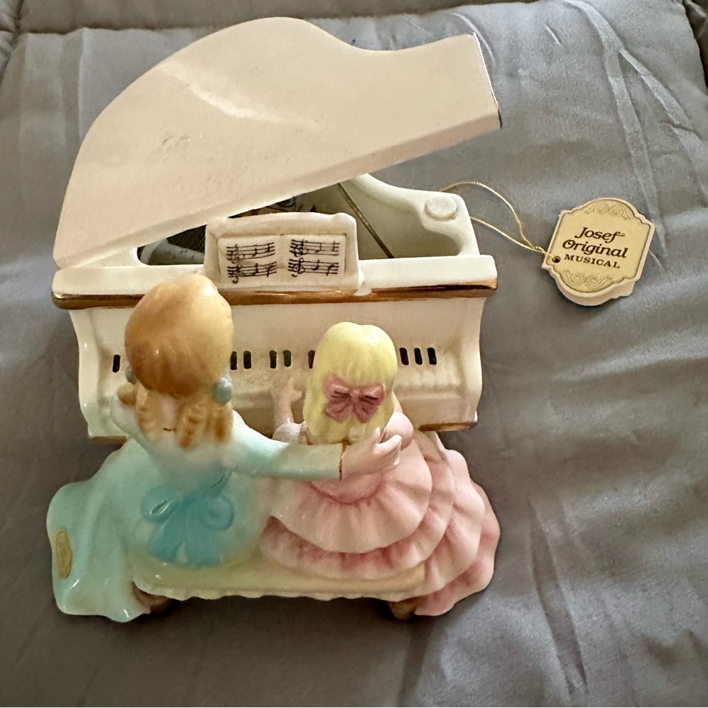 Vintage Josef Originals Grand Piano Music Box